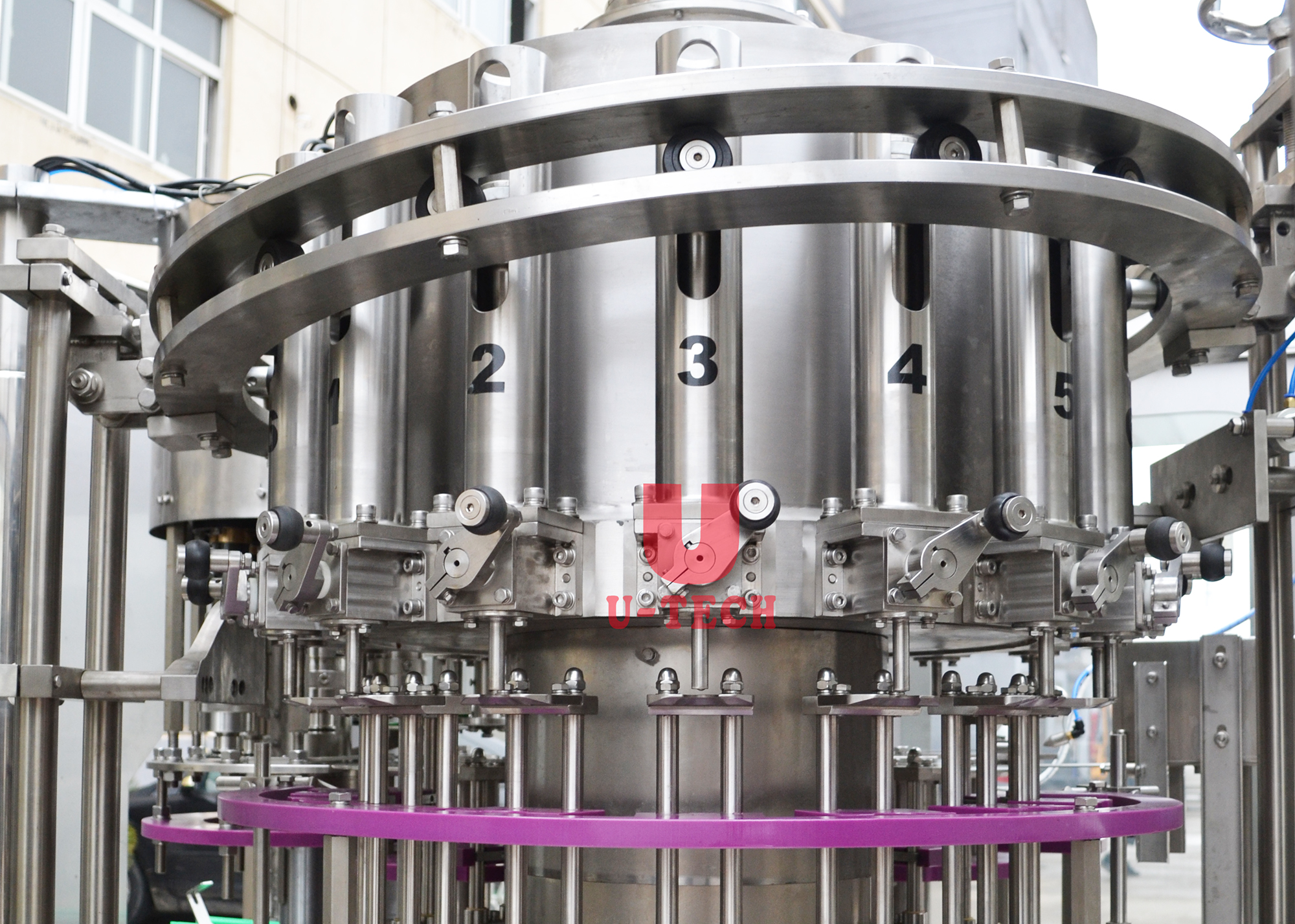 آلة تعبئة صلصة المكبس الأوتوماتيكية