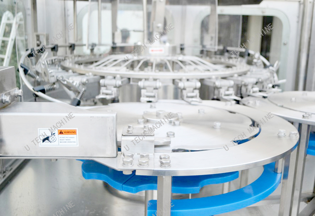 آلة تعبئة الزجاجة 12000BPH